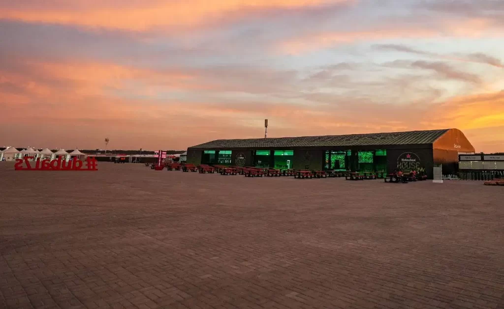 Arch Tent UAE - Arch tent with branding walls - Arch Tent - Exterior - Alfares International Tents