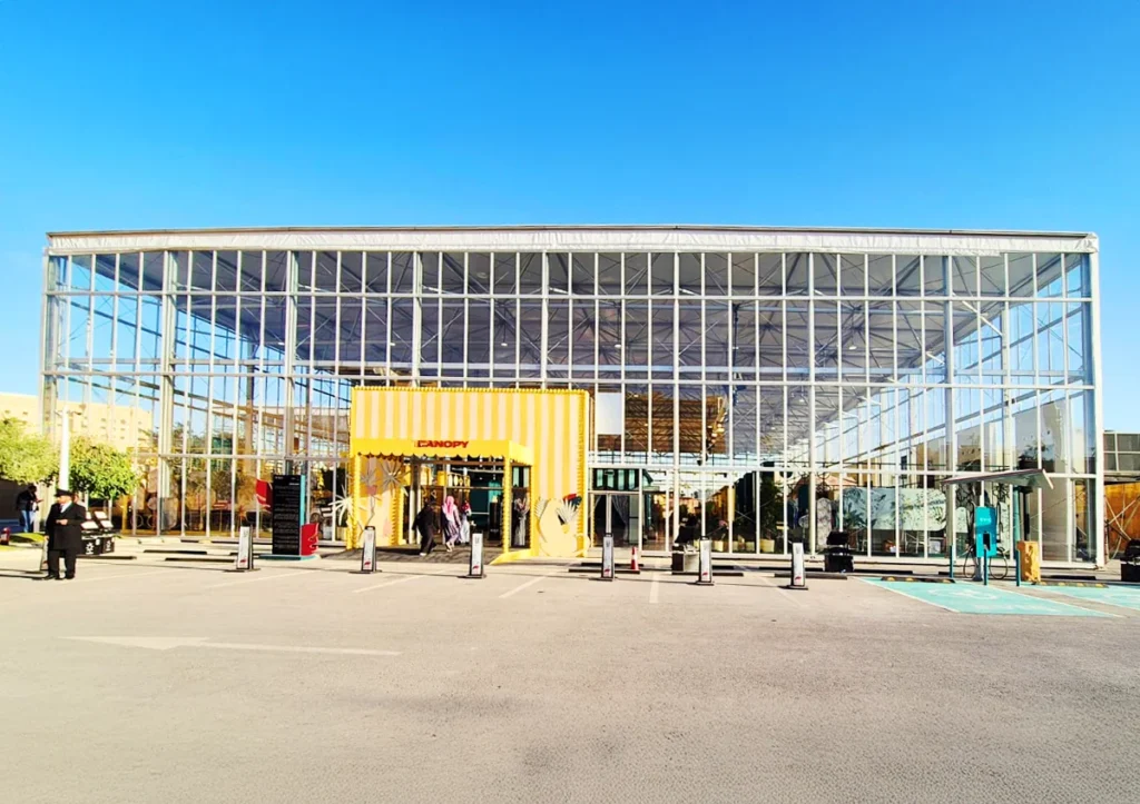 Monarch tent UAE - L Shape structure - Monarch Tent - Exterior - Alfares International Tents