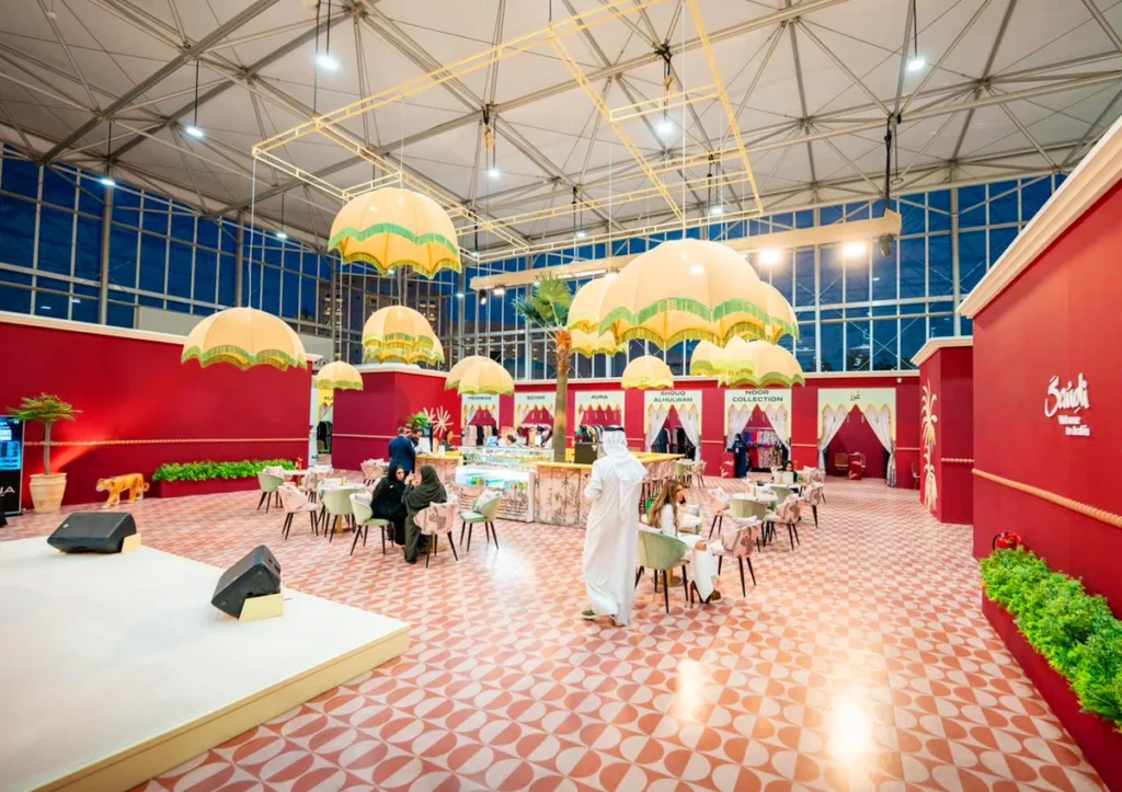 Monarch tent UAE - Premium accessories and fitouts - Monarch Tent - Interior - Alfares International Tents