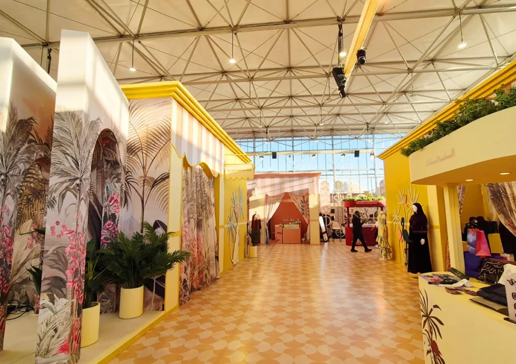 Monarch tent UAE - Premium accessories and fitouts - Monarch Tent - Interior - Alfares International Tents